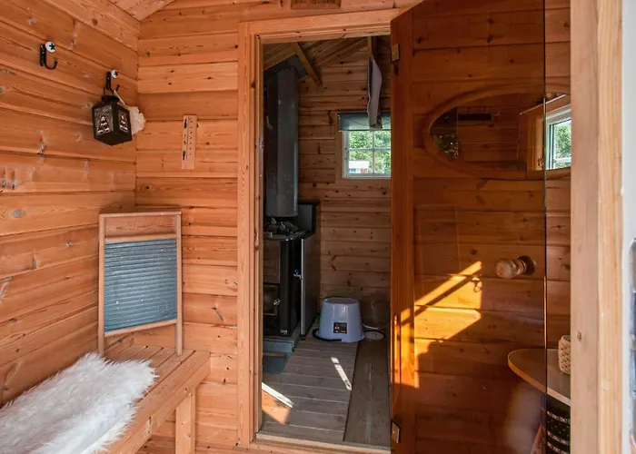 Holiday home In With Wifi